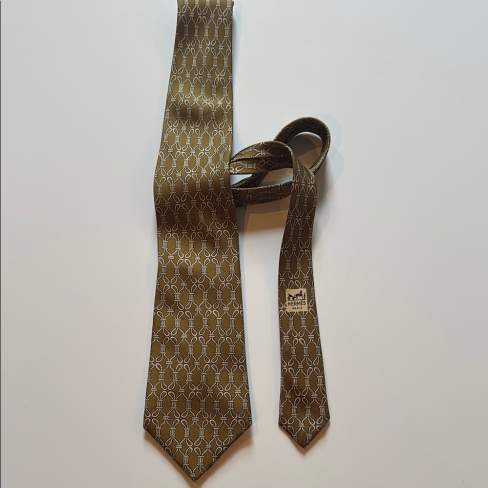Vintage Hermes olive Brown Patterned Tie